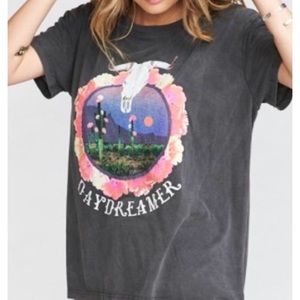 SMYM Daydreamer tee